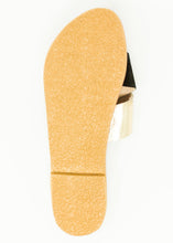 Load image into Gallery viewer, Sandals
