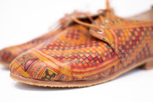 Load image into Gallery viewer, Oxford Shoe
