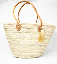 Load image into Gallery viewer, Silver/Gold Round Straw Bag
